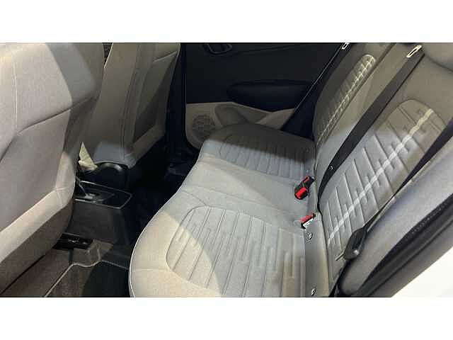 Hyundai I10 I10 1.2 [79] Premium 5dr Auto [Nav] Atlas White