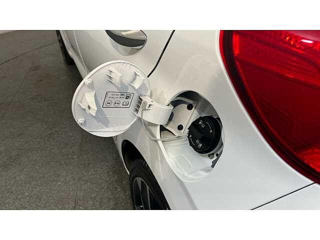 Hyundai I10 I10 1.2 [79] Premium 5dr Auto [Nav] Atlas White
