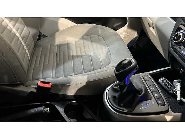Hyundai I10 I10 1.2 [79] Premium 5dr Auto [Nav] Atlas White