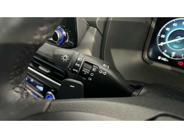 Hyundai KONA KONA 1.6 GDi Hybrid Premium 5dr DCT BLACK