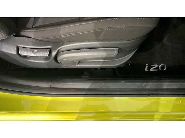 Hyundai I20 I20 1.0T GDi Advance [Nav] 5dr DCT Lucid Lime