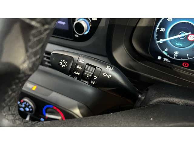 Hyundai I20 I20 1.0T GDi 48V MHD SE Connect 5dr DCT BLACK
