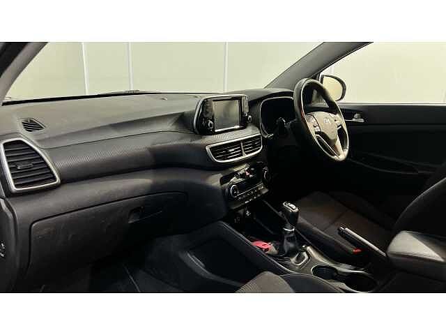 Hyundai TUCSON TUCSON 1.6 GDi S Connect 5dr 2WD WHITE