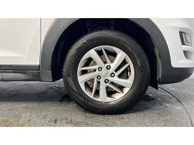 Hyundai TUCSON TUCSON 1.6 GDi S Connect 5dr 2WD WHITE