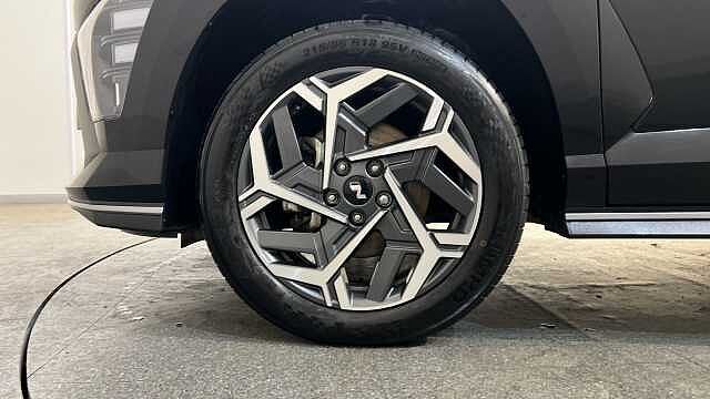 Hyundai KONA KONA 1.6 Hybrid 129 N Line 5dr DCT Abyss Black