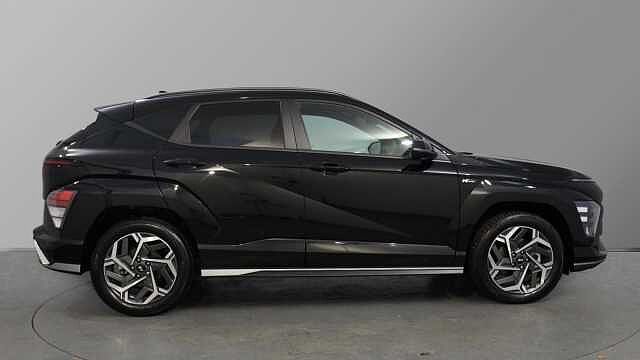 Hyundai KONA KONA 1.6 Hybrid 129 N Line 5dr DCT Abyss Black