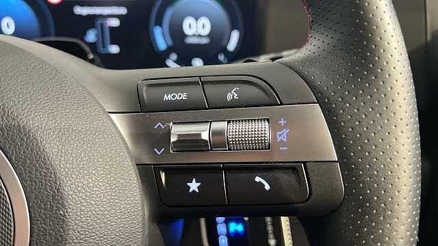 Hyundai KONA KONA 1.6 Hybrid 129 N Line 5dr DCT Abyss Black