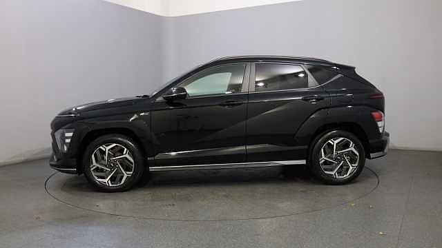 Hyundai KONA KONA 1.6 Hybrid 129 N Line 5dr DCT Abyss Black