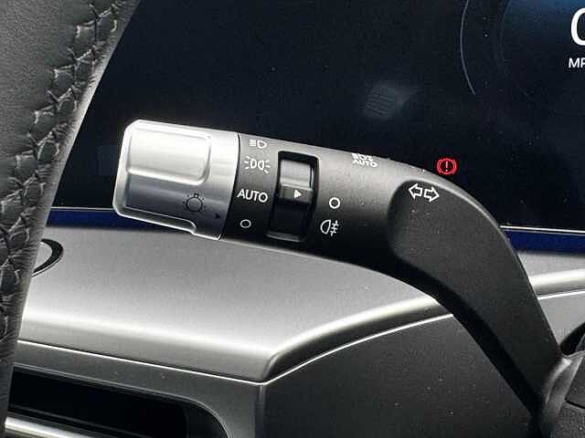 Hyundai IONIQ 9 110kWh Ultimate SUV 5dr Electric Auto AWD (19in Alloys) (307 ps) Biophilic Blue