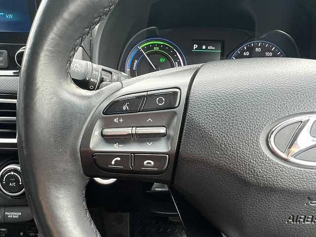 Hyundai KONA 1.6 h-GDi Premium SE DCT Euro 6 (s/s) 5dr Black