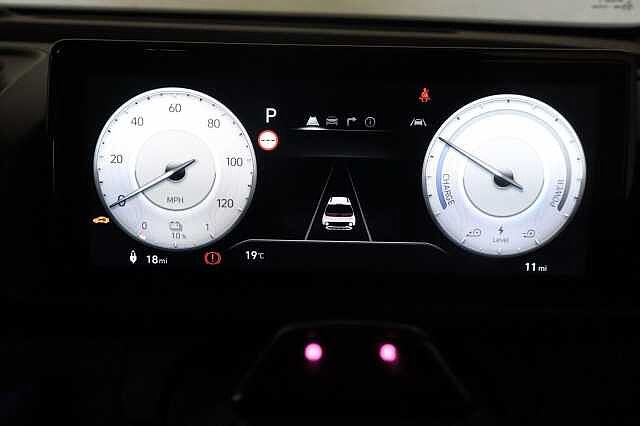 Hyundai INSTER Long Range 49kWh 02 Auto 5dr Black