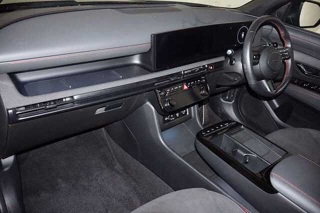 Hyundai TUCSON 1.6 T-GDi 13.8kWh N Line S Auto Euro 6 (s/s) 5dr Black