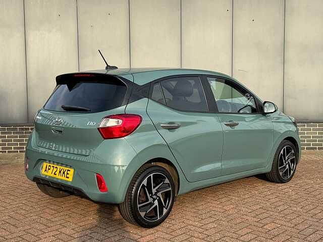 Hyundai i10 1.0 MPi Premium 5dr