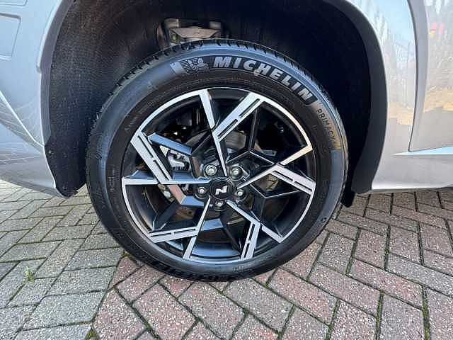 Hyundai TUCSON 1.6T 239 Hybrid N Line 5dr Auto Shmrg Slvr Mtlc