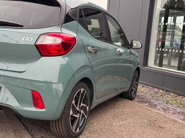 Hyundai I10 1.2 [79] Premium 5dr [Nav] Mangrove Green