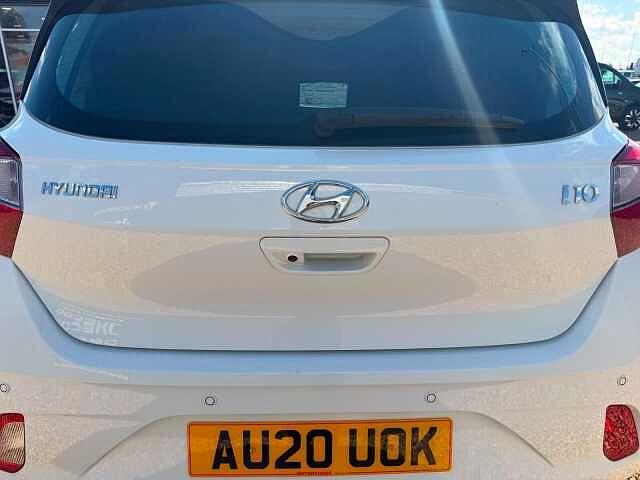 Hyundai I10 1.0 MPi SE Connect 5dr Auto White