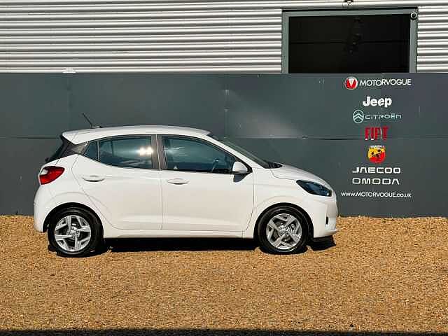 Hyundai I10 1.0 MPi SE Connect 5dr Auto White