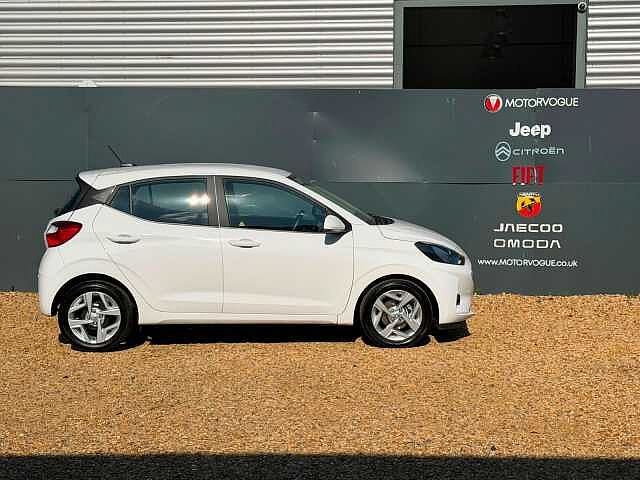 Hyundai I10 1.0 MPi SE Connect 5dr Auto White
