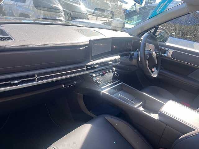 Hyundai SANTA FE 1.6 T-GDi 13.8kWh Premium Auto 4WD Euro 6 (s/s) 5dr (7Seat) Black
