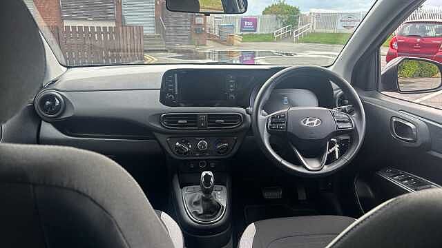 Hyundai I10 1.0 [63] Advance 5dr Auto [Nav] Petrol Hatchback Black