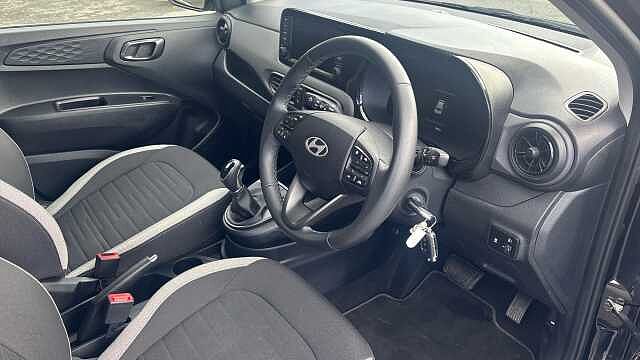 Hyundai I10 1.0 [63] Advance 5dr Auto [Nav] Petrol Hatchback Black