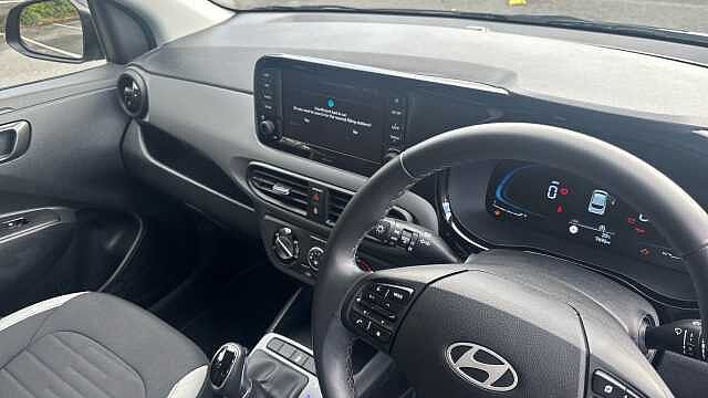 Hyundai I10 1.0 [63] Advance 5dr Auto [Nav] Petrol Hatchback Black