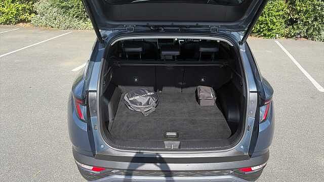 Hyundai TUCSON 1.6 TGDi Plug-in Hybrid Ultimate 5dr 4WD Auto Estate Blue