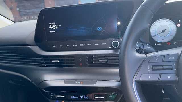 Hyundai BAYON 1.0 TGDi [90] Tech Line 5dr DCT Petrol Hatchback Blue
