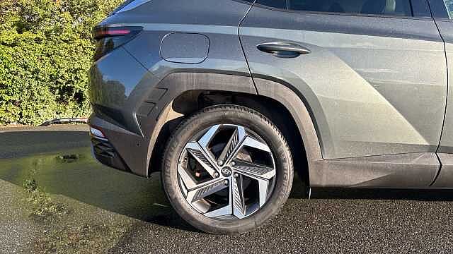 Hyundai TUCSON 1.6 TGDi Plug-in Hybrid Ultimate 5dr 4WD Auto Estate Grey