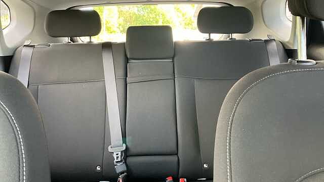 Hyundai KONA 1.0T 100 Advance 5dr Petrol Hatchback White
