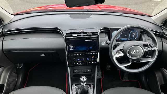 Hyundai TUCSON 1.6 TGDi Premium 5dr 2WD Petrol Estate Red