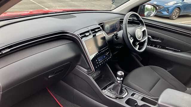 Hyundai TUCSON 1.6 TGDi Premium 5dr 2WD Petrol Estate Red