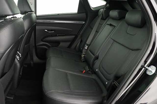 Hyundai TUCSON 1.6 TGDi Plug-in Hybrid Ultimate 5dr 4WD Auto BLACK