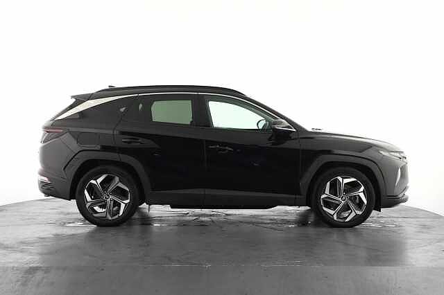Hyundai TUCSON 1.6 TGDi Plug-in Hybrid Ultimate 5dr 4WD Auto BLACK