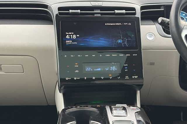 Hyundai TUCSON 1.6 T-GDi Plug-in Hybrid Ultimate 5dr 4WD Auto White