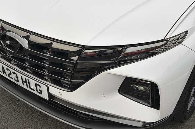 Hyundai TUCSON 1.6 T-GDi Plug-in Hybrid Ultimate 5dr 4WD Auto White