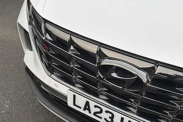 Hyundai TUCSON 1.6 T-GDi Plug-in Hybrid Ultimate 5dr 4WD Auto White