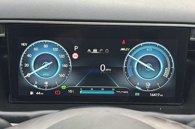 Hyundai TUCSON 1.6 T-GDi Plug-in Hybrid Ultimate 5dr 4WD Auto White