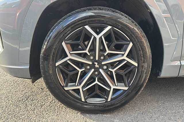 Hyundai TUCSON 1.6 T-GDi Hybrid 230ps N-Line S 5dr 2WD Auto Grey