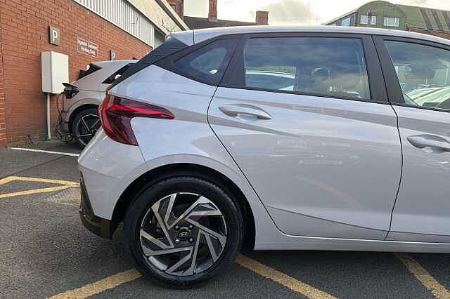 Hyundai I20 1.0 T-GDi Advance 5dr DCT Grey