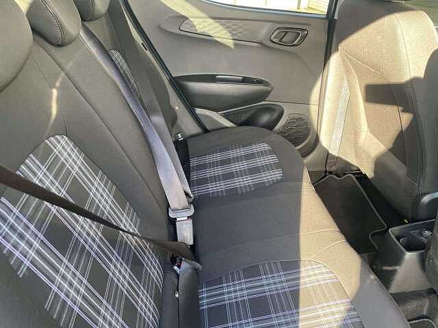 Hyundai I10 1.0 [63] Premium 5dr Auto [Nav] Blue