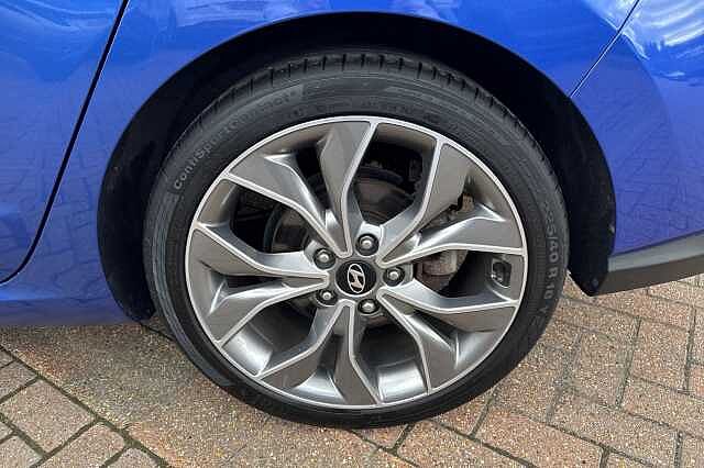 Hyundai I30 FASTBACK 1.4T GDI N Line 5dr Champion Blue