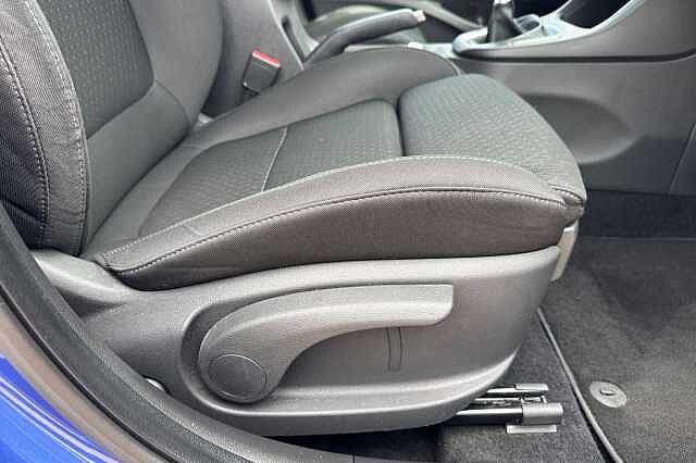 Hyundai I30 FASTBACK 1.4T GDI N Line 5dr Champion Blue