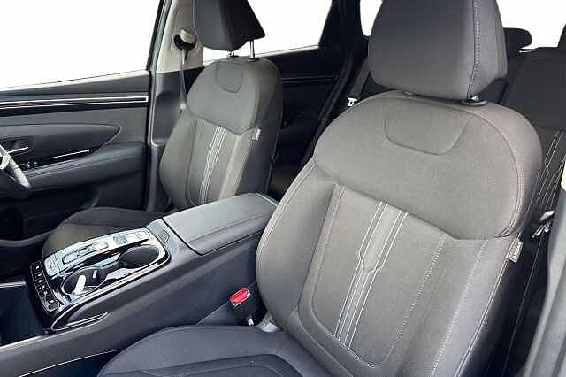 Hyundai TUCSON 1.6 TGDi Hybrid 230 Premium 5dr 2WD Auto Phantom Black