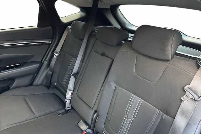 Hyundai TUCSON 1.6 TGDi Hybrid 230 Premium 5dr 2WD Auto Phantom Black