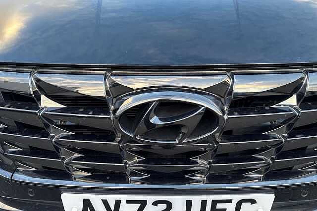 Hyundai TUCSON 1.6 TGDi Hybrid 230 Premium 5dr 2WD Auto Phantom Black