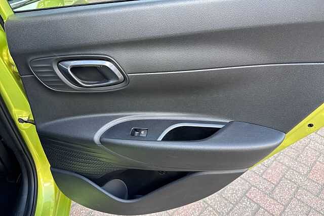Hyundai I20 1.0T GDi 90 Tech Line 5dr DCT Lucid Lime