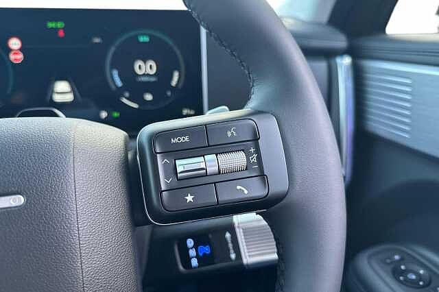Hyundai SANTA FE 1.6 TGDi 239 Hybrid Premium 5dr Auto OliVE GREEN