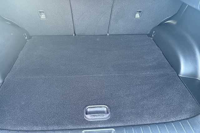 Hyundai TUCSON 1.6 T Gdi Premium Suv 5dr Petrol Manual Euro 6 (s/s) (150 Ps) Shimmering Silver
