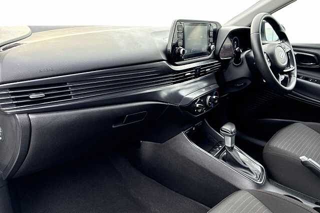 Hyundai I20 1.0 T Gdi Mhev Se Connect Hatchback 5dr Petrol Hybrid Dct Euro 6 (s/s) (100 Ps) Atlas White